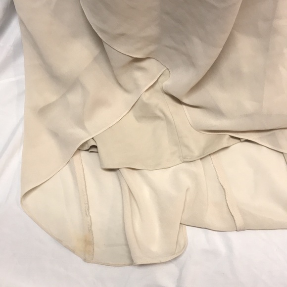 Metaphor - gown - t - Picture 3 of 7